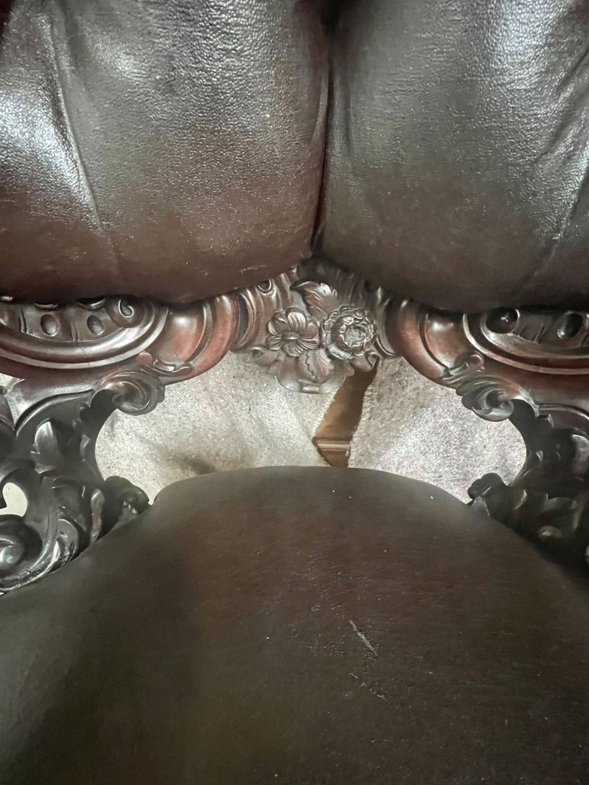 photo buy Superb Large Victorian Mahogany Armchair