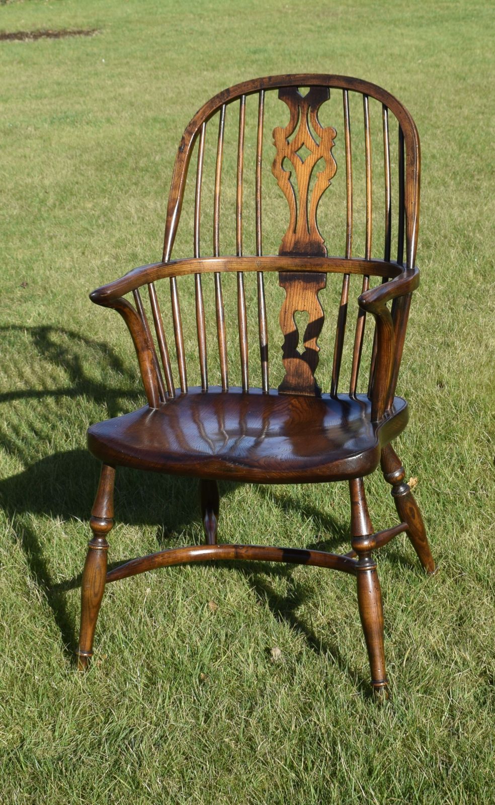photo for sale Antique Windsor Arm Chair, 1900s