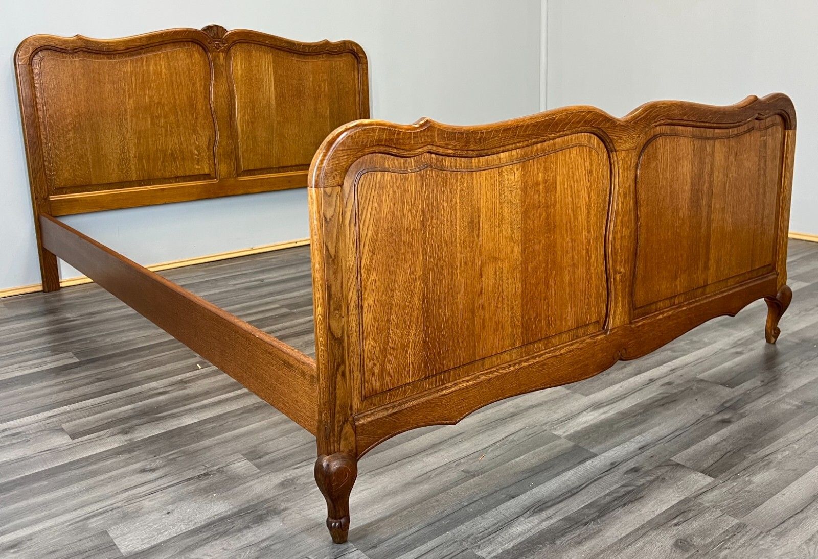 Antique French Louis XV Carved Oak Double Bed Frame Vintage – Lot 3659 photo vintage