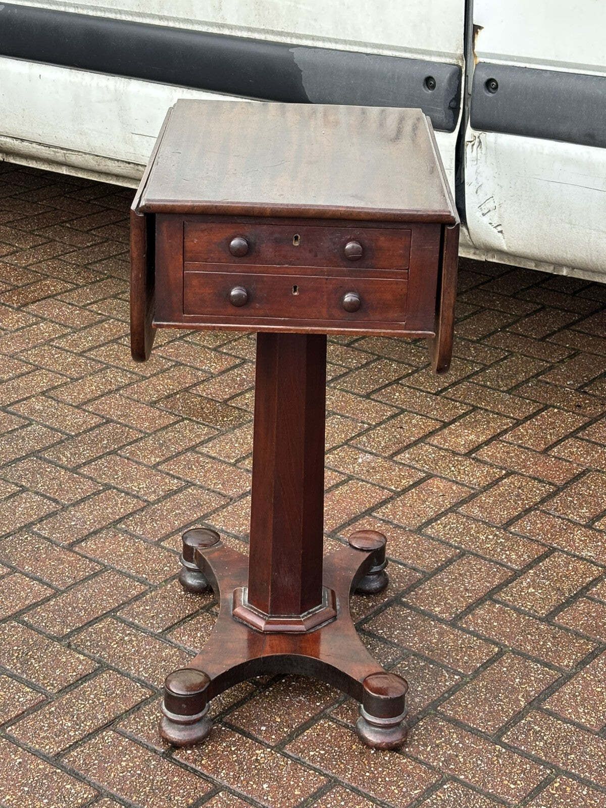 Victorian Mahogany Lamp Table, Side Table. With Drawer photo vinterior