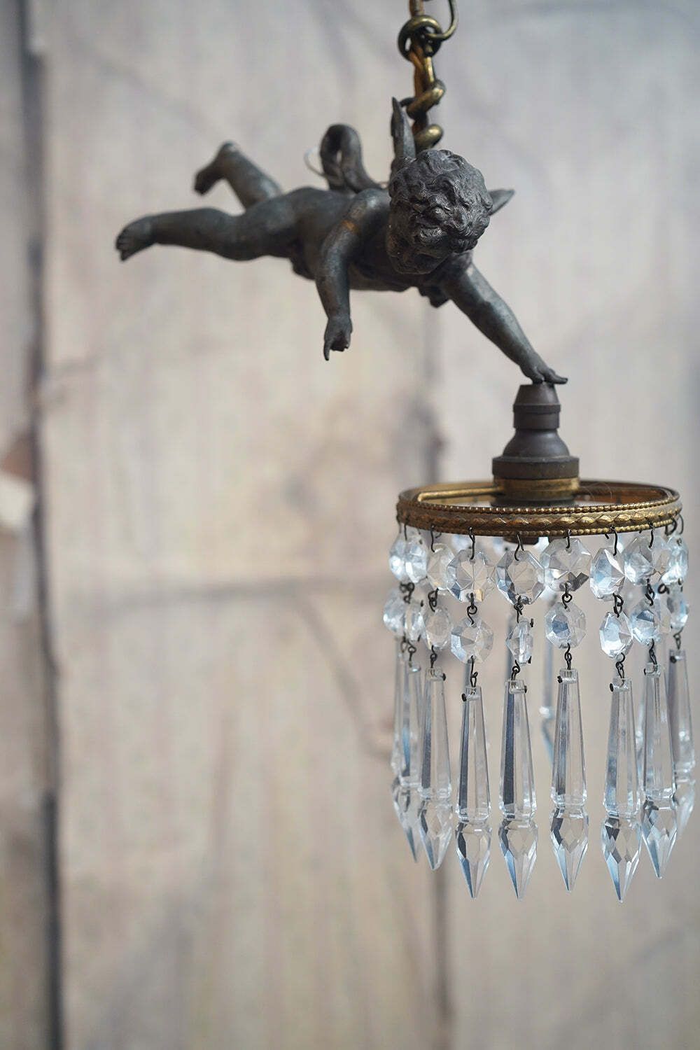 An Early 20thc Pair Of Spelter And Prism Glass Hanging Putti Pendants C.1900 10 photo for sale