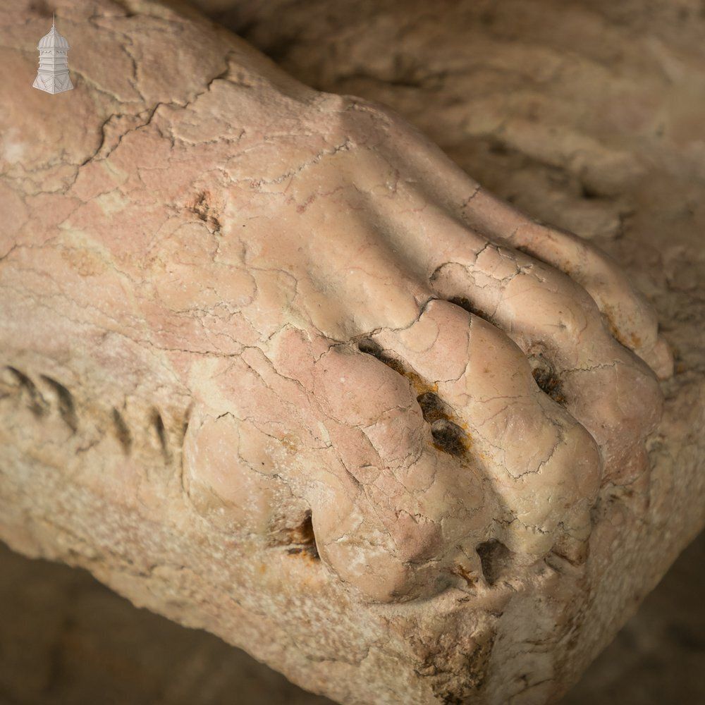 Marble Recumbent Lions Pair – 13th C Rosso Verona Architectural Sculptures photo vinterior