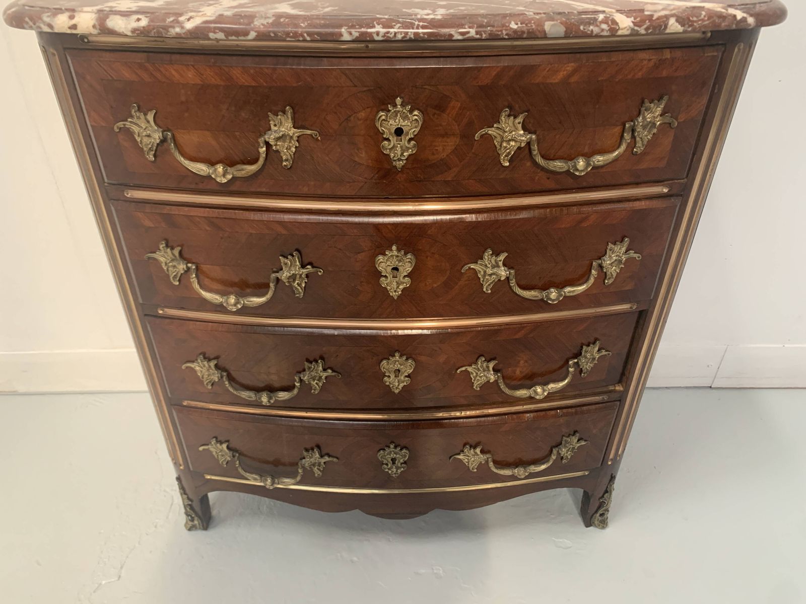 20th Century Rosewood And Mahogany Chest Of Drawers photo vintage