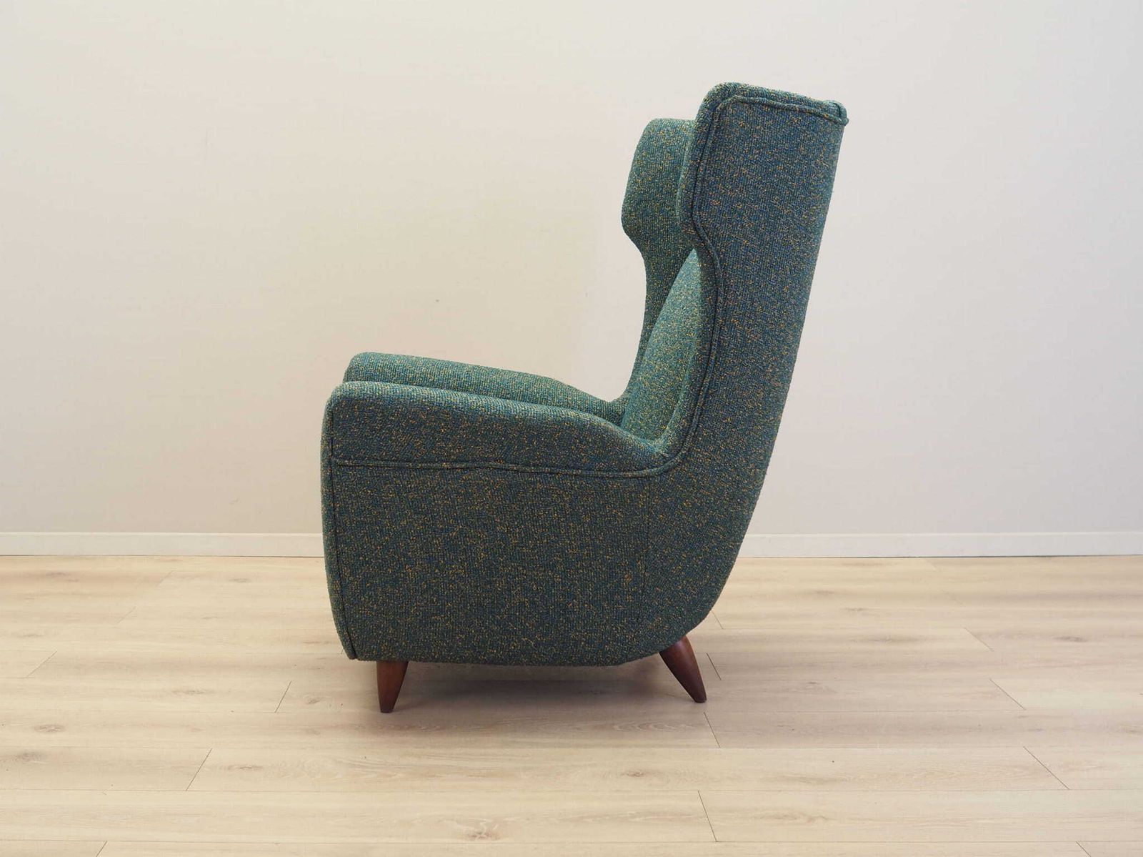 Green Armchair, Italian Design, 1970s, Production: Italy photo vinterior