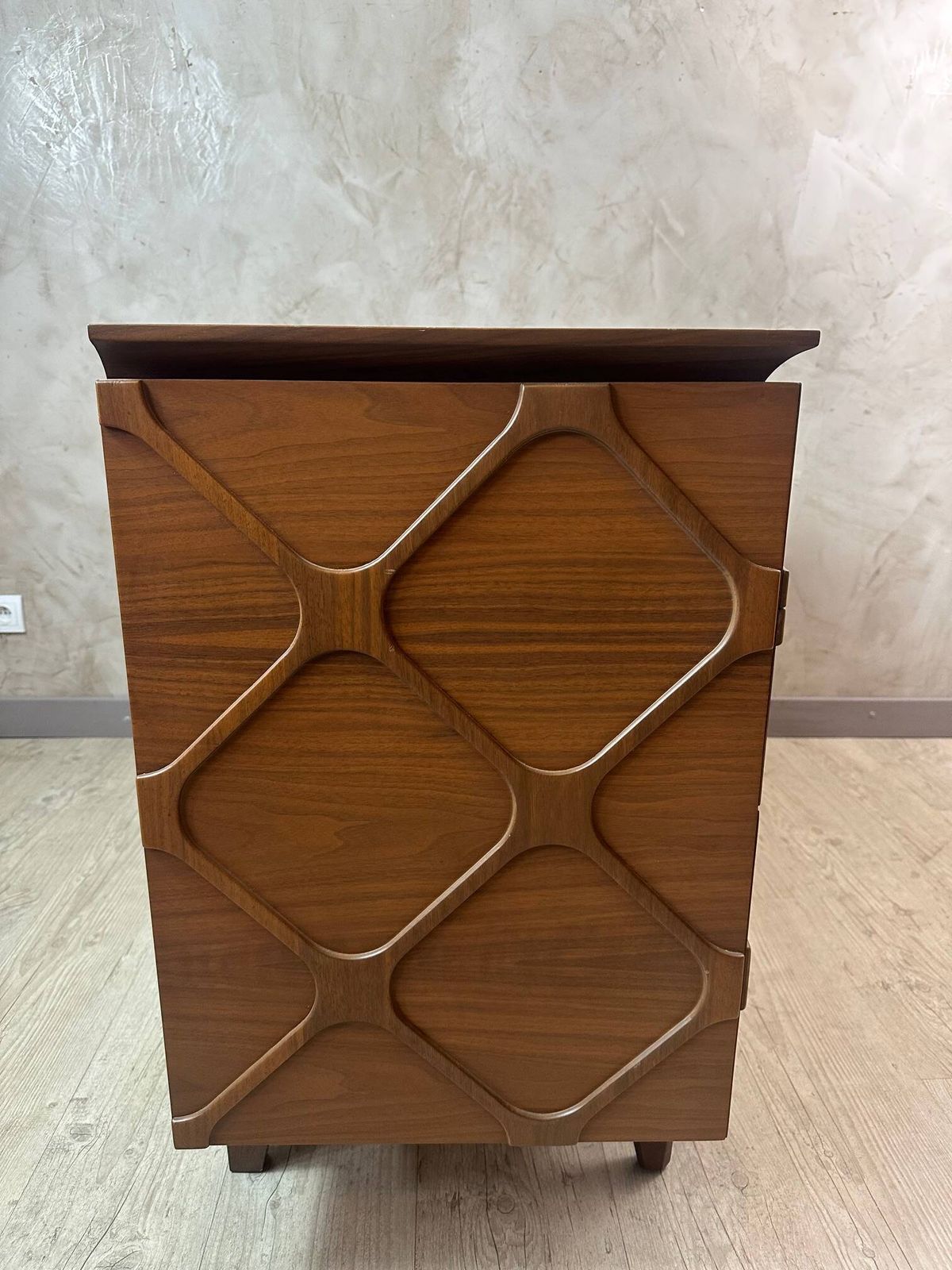 photo buy Contemporary Chest Of Drawers