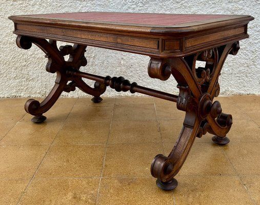 photo vinterior 19th Century Spanish Carved Walnut Desk With Two Drawers & Strong Legs, 1890s
