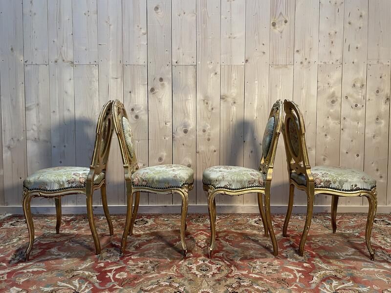 Suite De 4 Chaises En Bois Doré Napoléon III photo vinterior