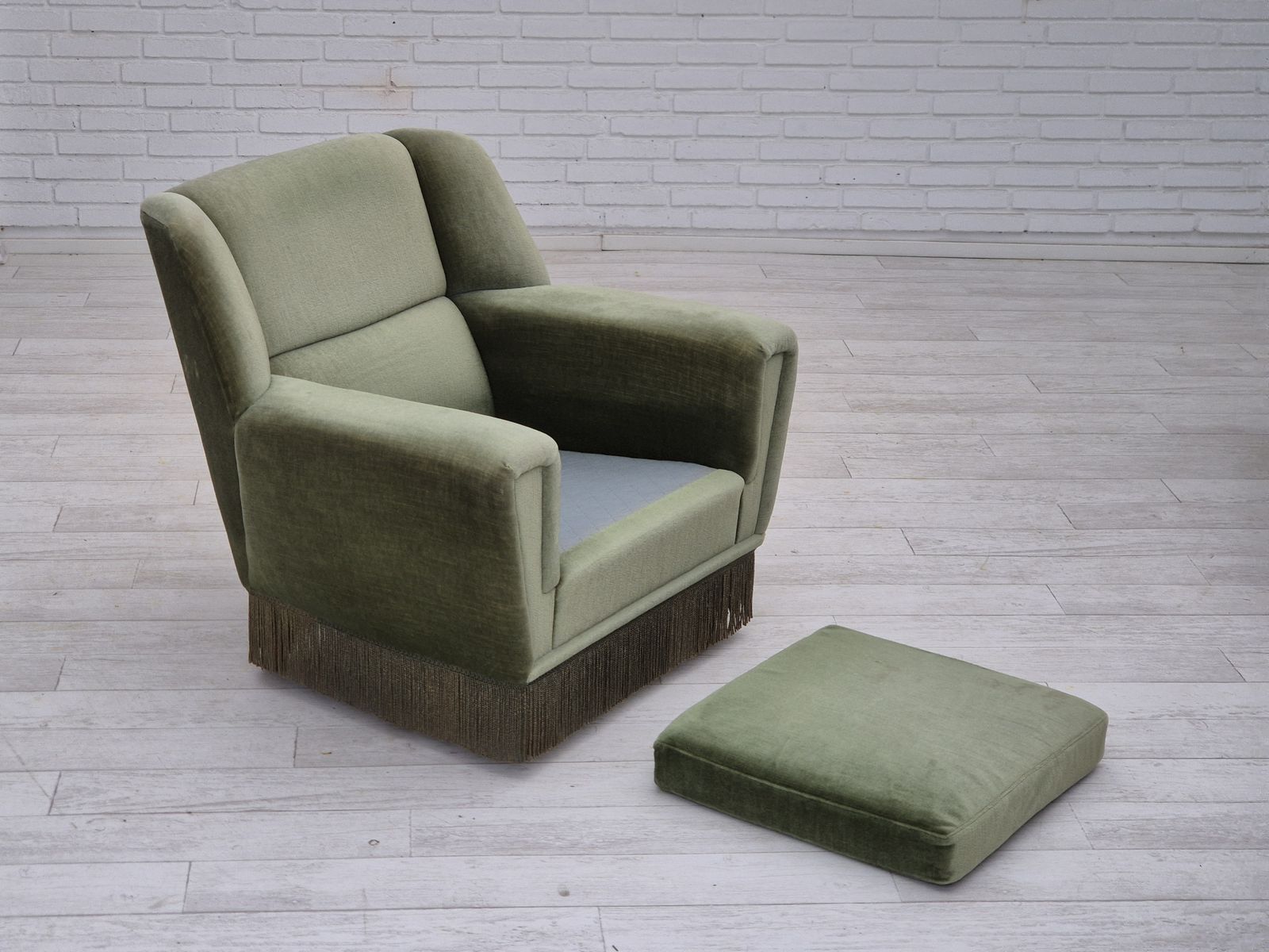 950.0 Deense fauteuil van Kurt Østervig voor Rolschau Møbler, model 61, ca. jaren 1970. Staat zoals afgeleverd. photo
