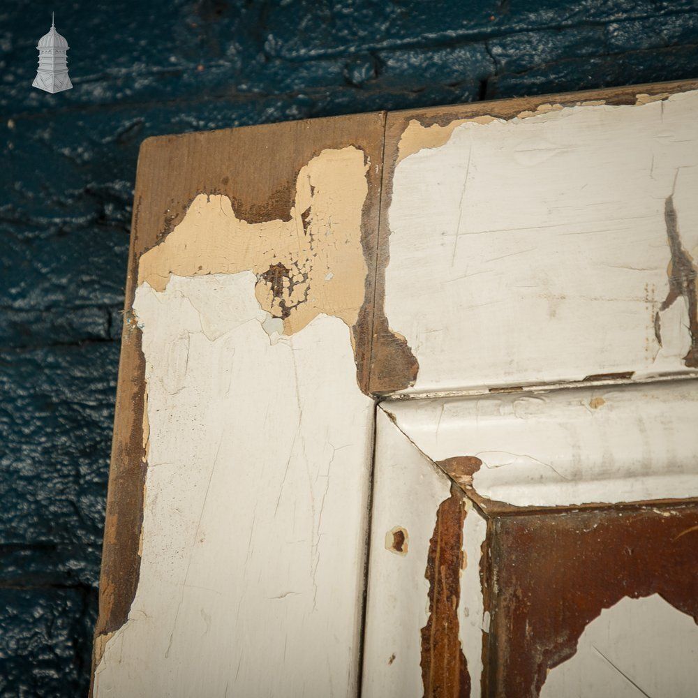 Moulded 6 Panel Door – Distressed White Paint & Crackled Wood Grain photo vinterior