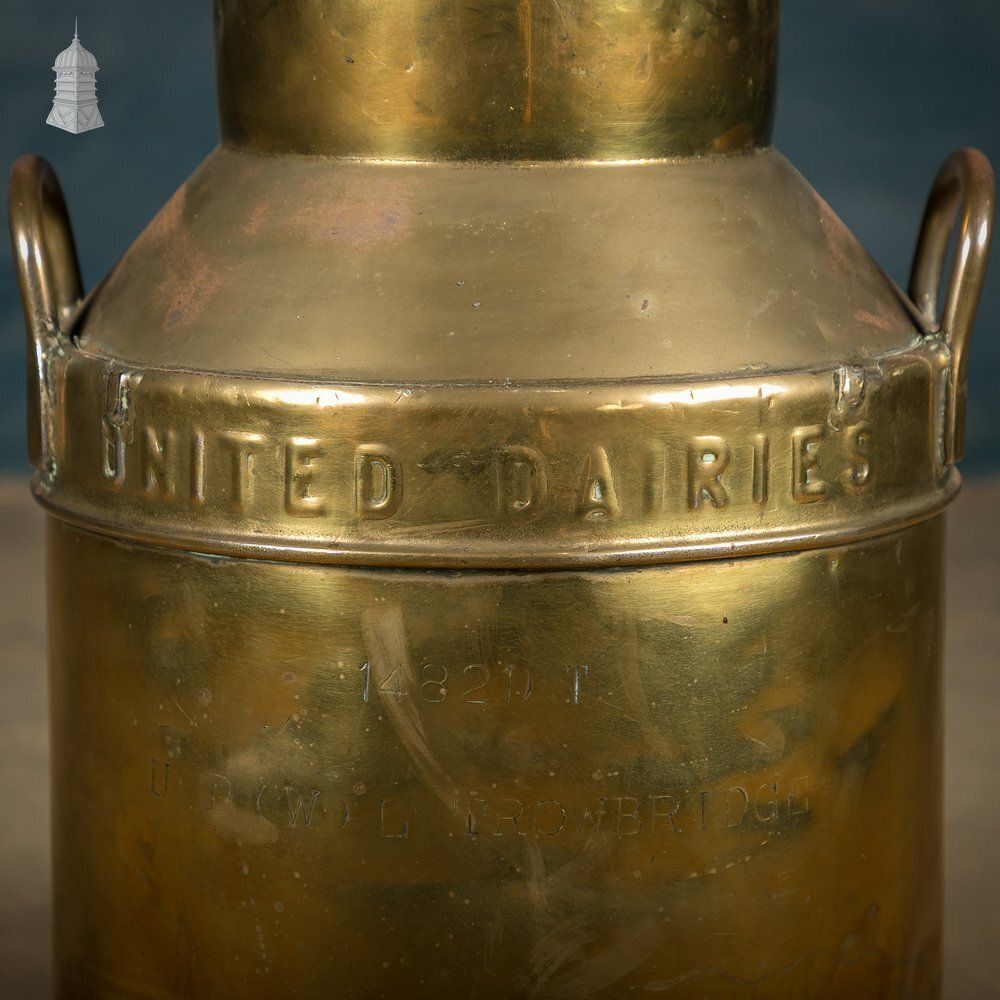 Brass Milk Churn, United Dairies Wholesale Ltd. photo vinterior