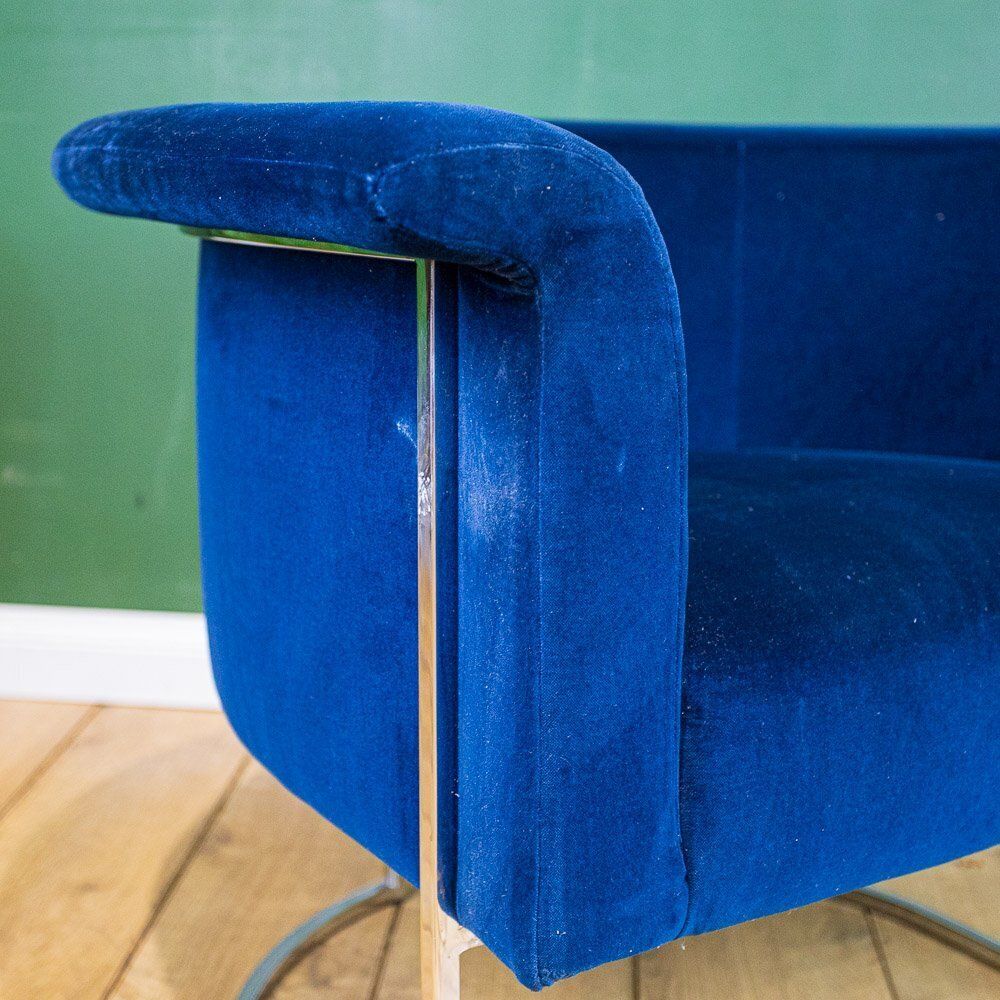 photo vinterior Chrome Framed Barrel Back Blue Tub Armchair