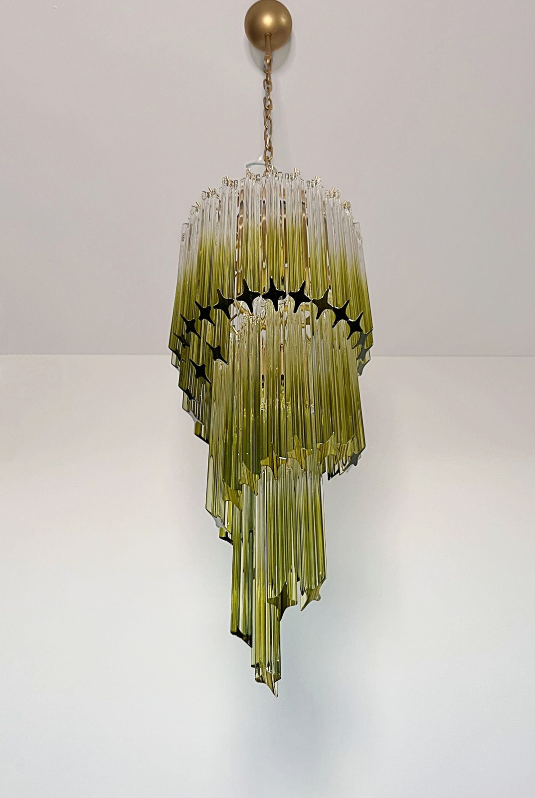 Murano Glass Spiral Chandelier – 54 Quadriedri Shaded Green Prisms photo buy