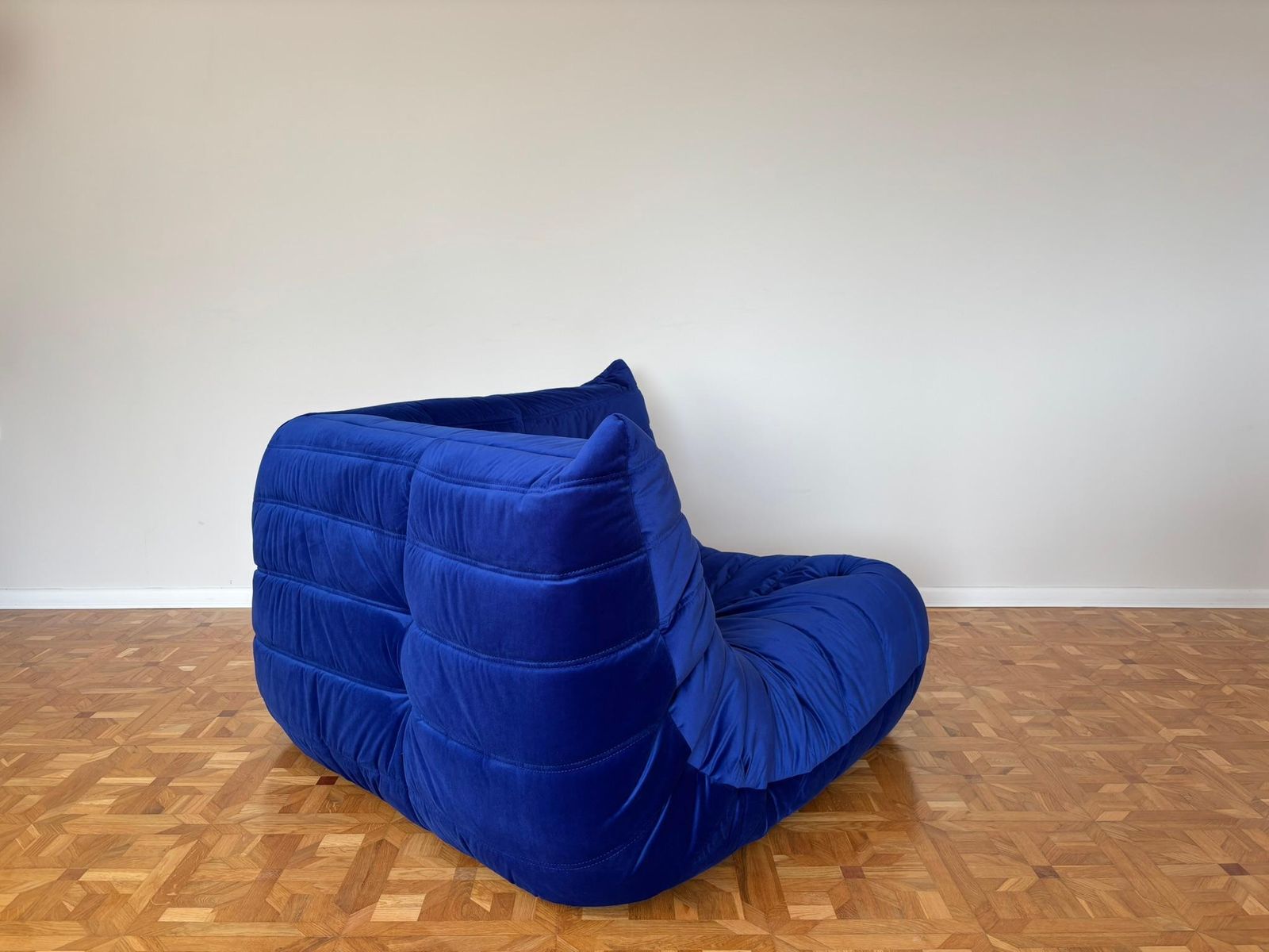 photo furniture Corner Seater Togo Sofa By Michel Ducaroy For Ligne Roset