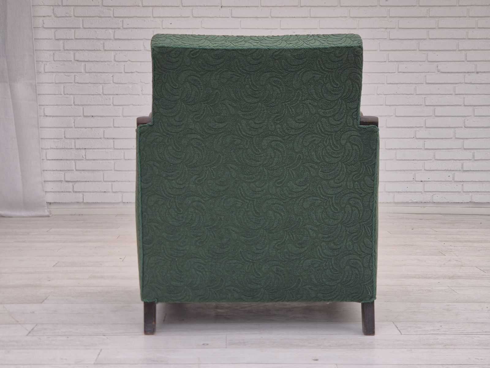 Ca. Jaren 1950, Deense Relaxstoel, Groene Meubelmix Wollen Stof, Beukenhout. photo for sale