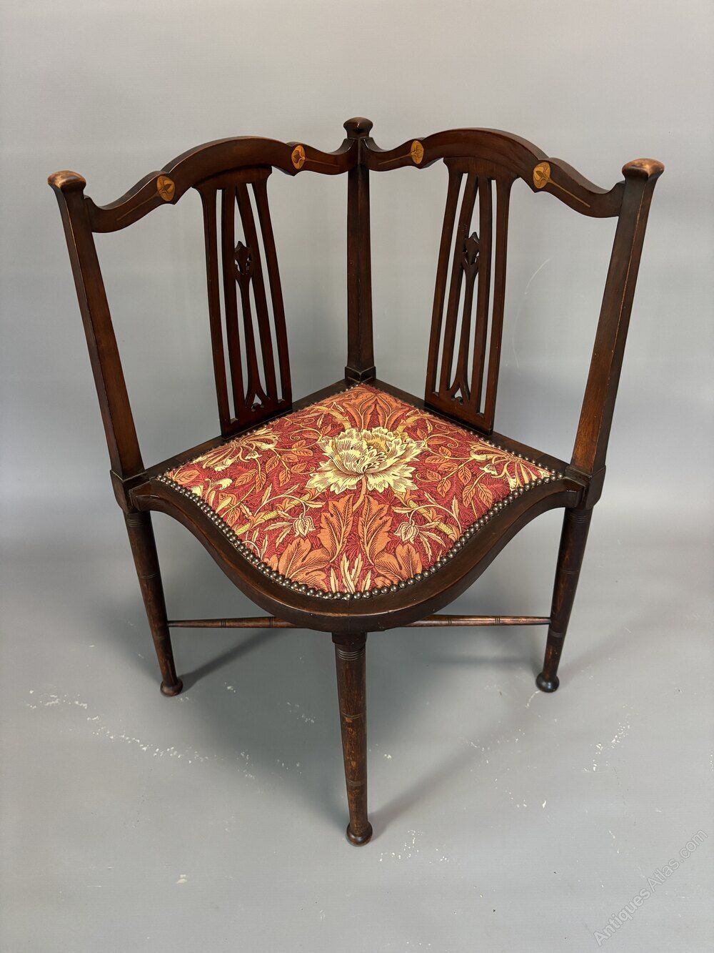 Arts & Crafts Mahogany Corner Chair