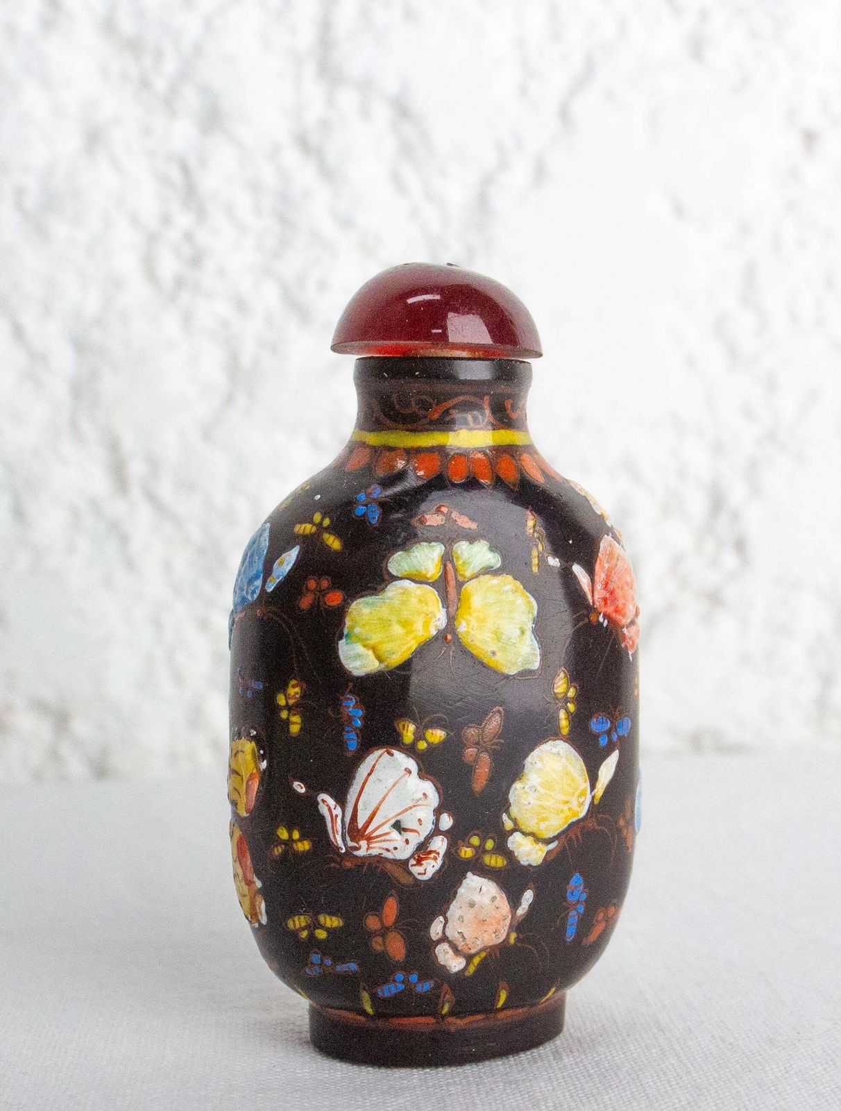 Set Of Four Chinese Snuffboxes Or Snuff Bottles, Porcelain Enemaled Early 20th C photo vinterior