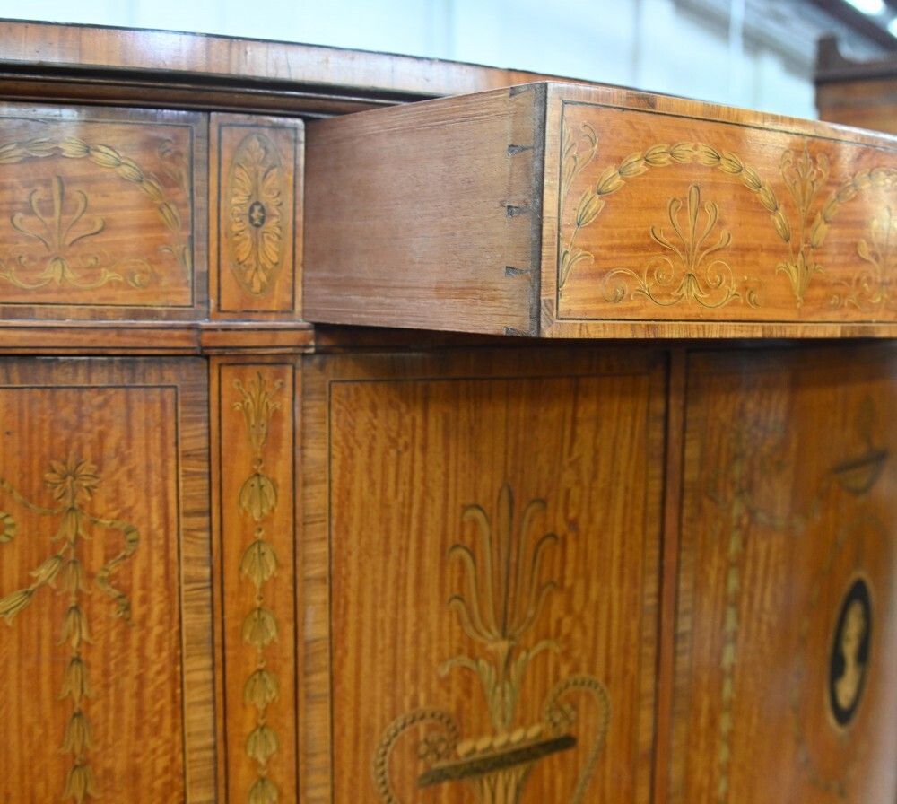 photo vintage Regency Demi Lune Cabinet Classical Adams Satinwood