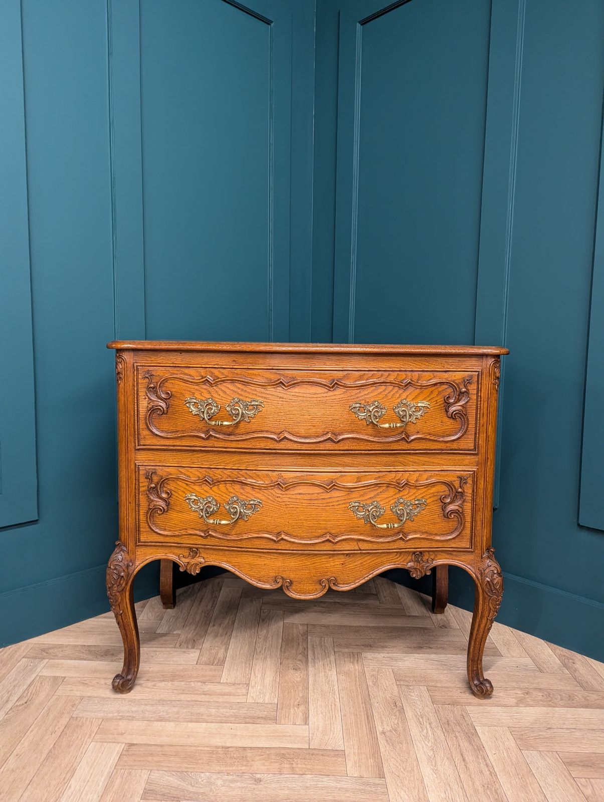 Antique Serpentine Bow Fronted Chest Of Drawers photo furniture