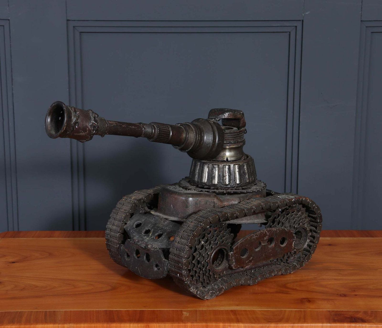 520.0 Metal Art Of A Tank C1970, 1970s photo