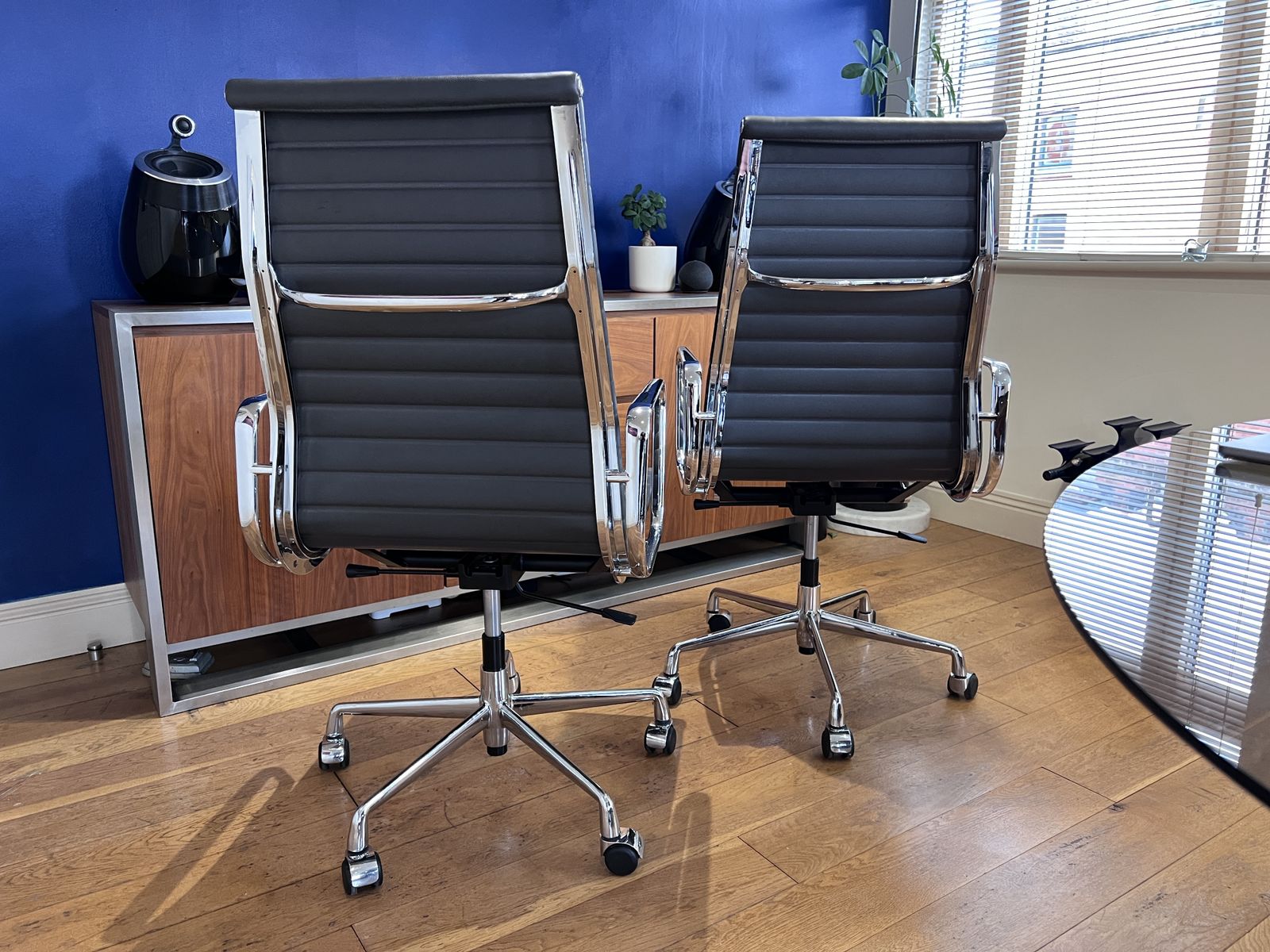 499.0 Vintage Eames Icf Ea119 Grey Leather Swivel Chrome Office Chair (2 Available) photo
