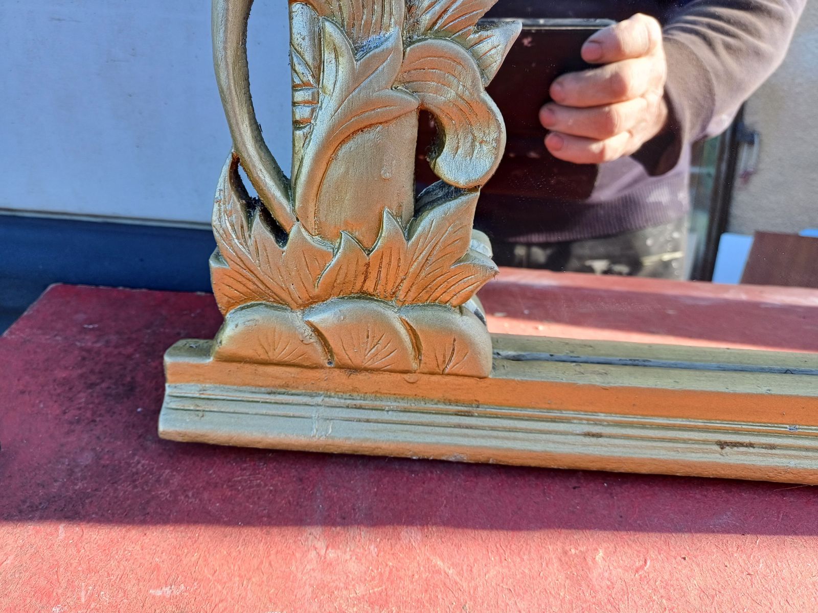 Gilded Wood Mirror, Decorated With Sculpted Birds, Height: 89 Cm, Length And Width: 61 Cm By 6 Cm, Weight: 6 Kg, Very Good Condition, photo vintage