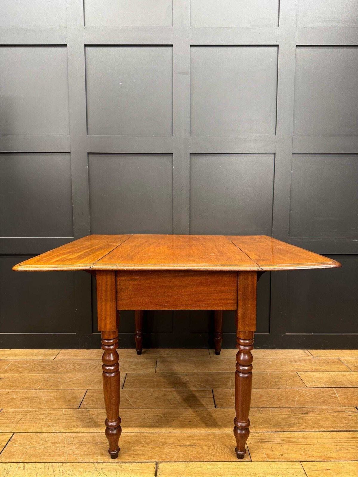 Antique Extending Mahogany Pembroke Table / Drop Leaf Sideboard With Drawer photo furniture