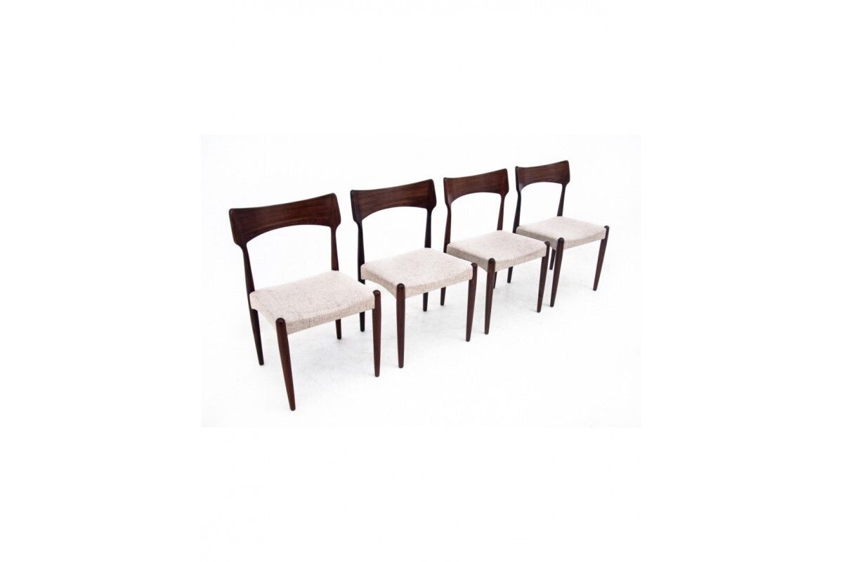 Round Table With Four Chairs From The 1960s, Denmark. After Renovation. photo buy