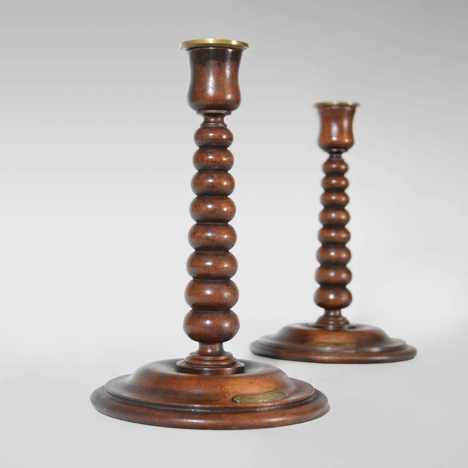 A Pair Of Bobbin Turned Teak Candlesticks   Royal Yacht Hms Renown photo vinterior