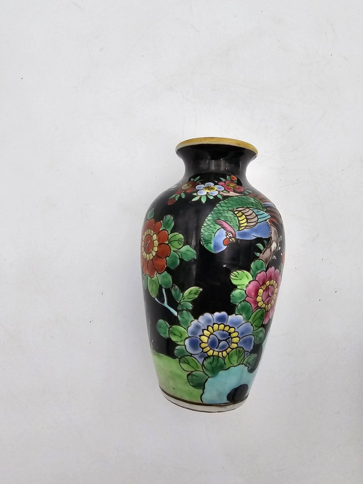 Home Decor Pair Of Japanese Porcelain Vases Circa 1920 photo