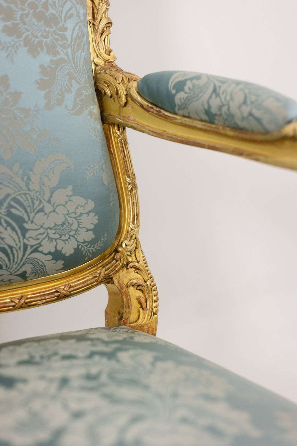 photo vintage Louis XV Style Living Room With Gilded Wood Frame. Circa 1880.