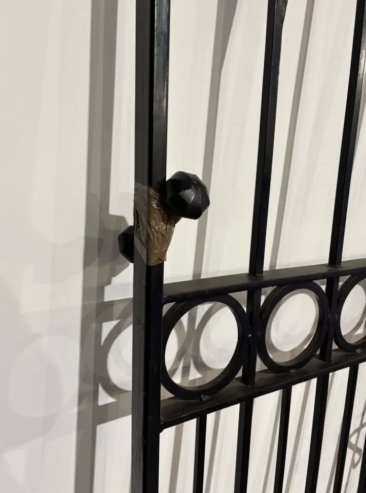 photo buy Large Galvanized Steel & Powder Coated Gates