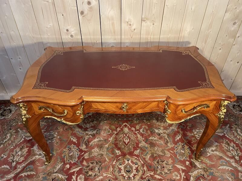 Bureau Plat De Milieu De Style Louis XV photo buy