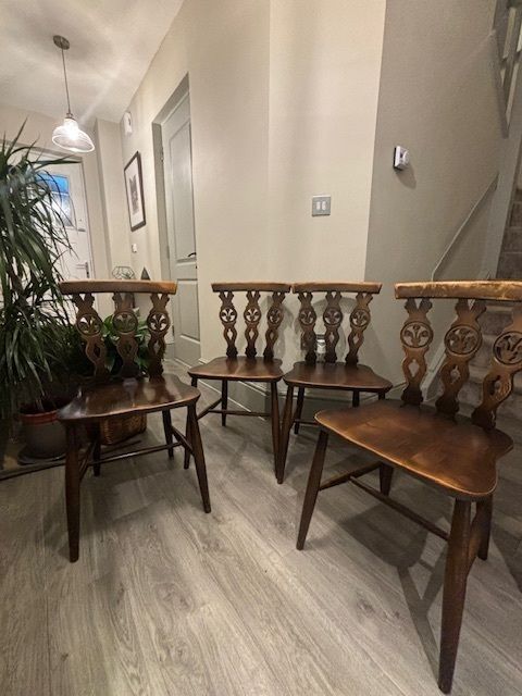 4 Ercol Windsor Fleur De Lis Chairs Traditional Finish Free Nationwide Delivery photo Furniture