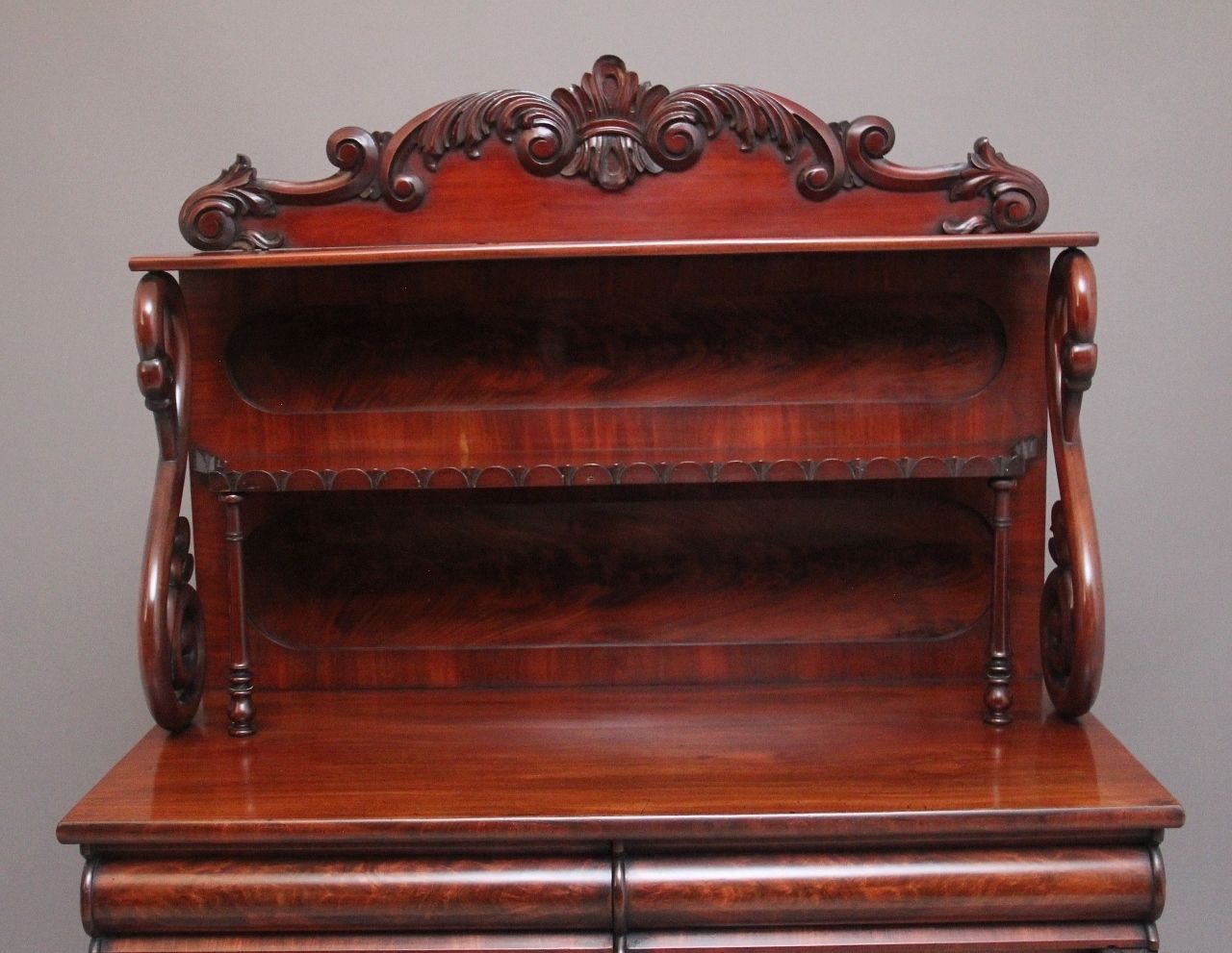 19th Century Mahogany Chiffonier photo vinterior