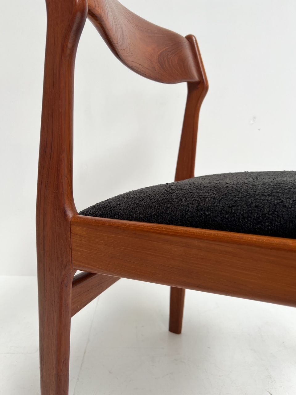 photo for sale Re Upholstered Set Of 6 Design Chairs By Burchardt Nielsen, 1960s