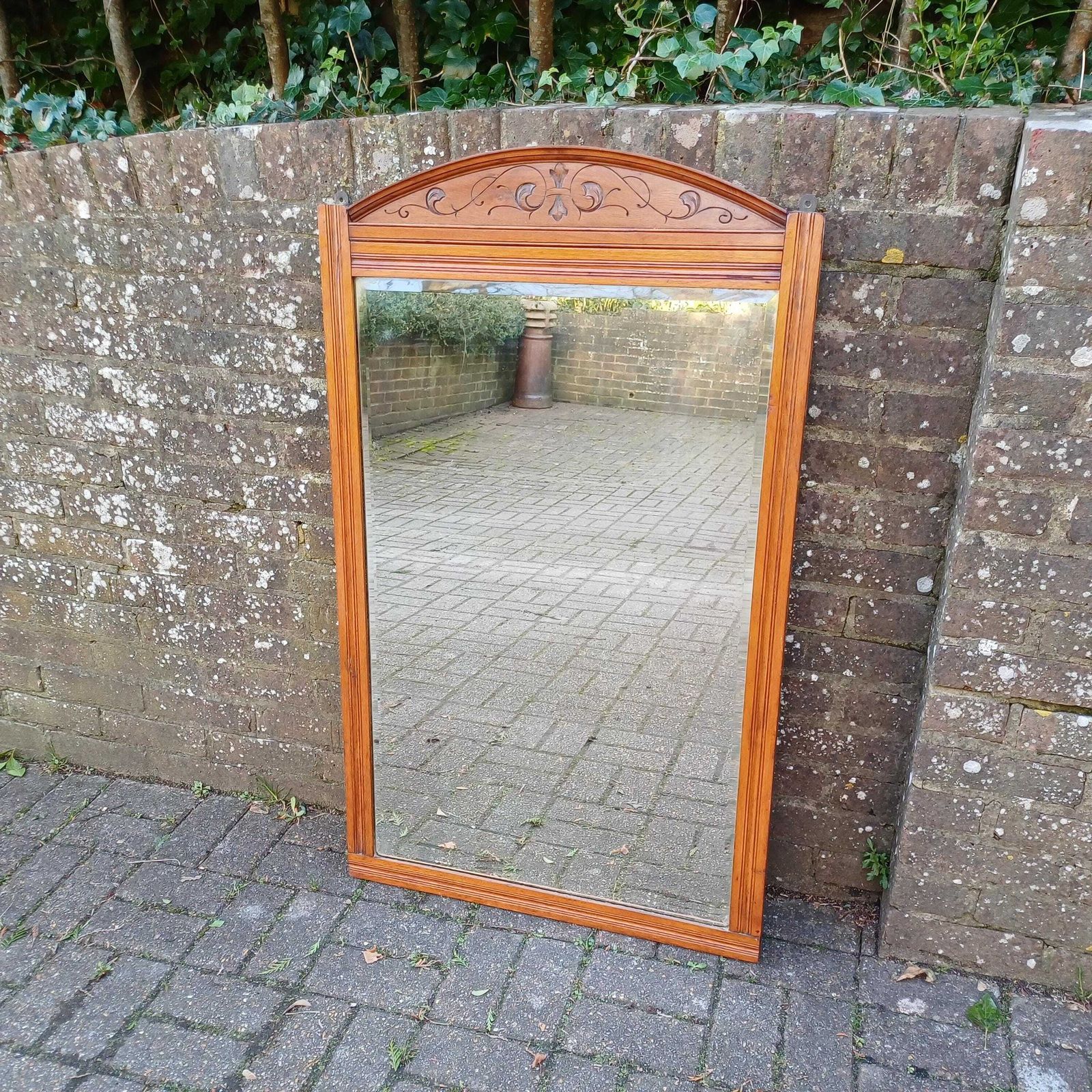 Huge Early 20th Century Large Over Mantel Or Wall Mirror – Exceptional Craftsmanship, Elegant Design 118 X 69 Cm
