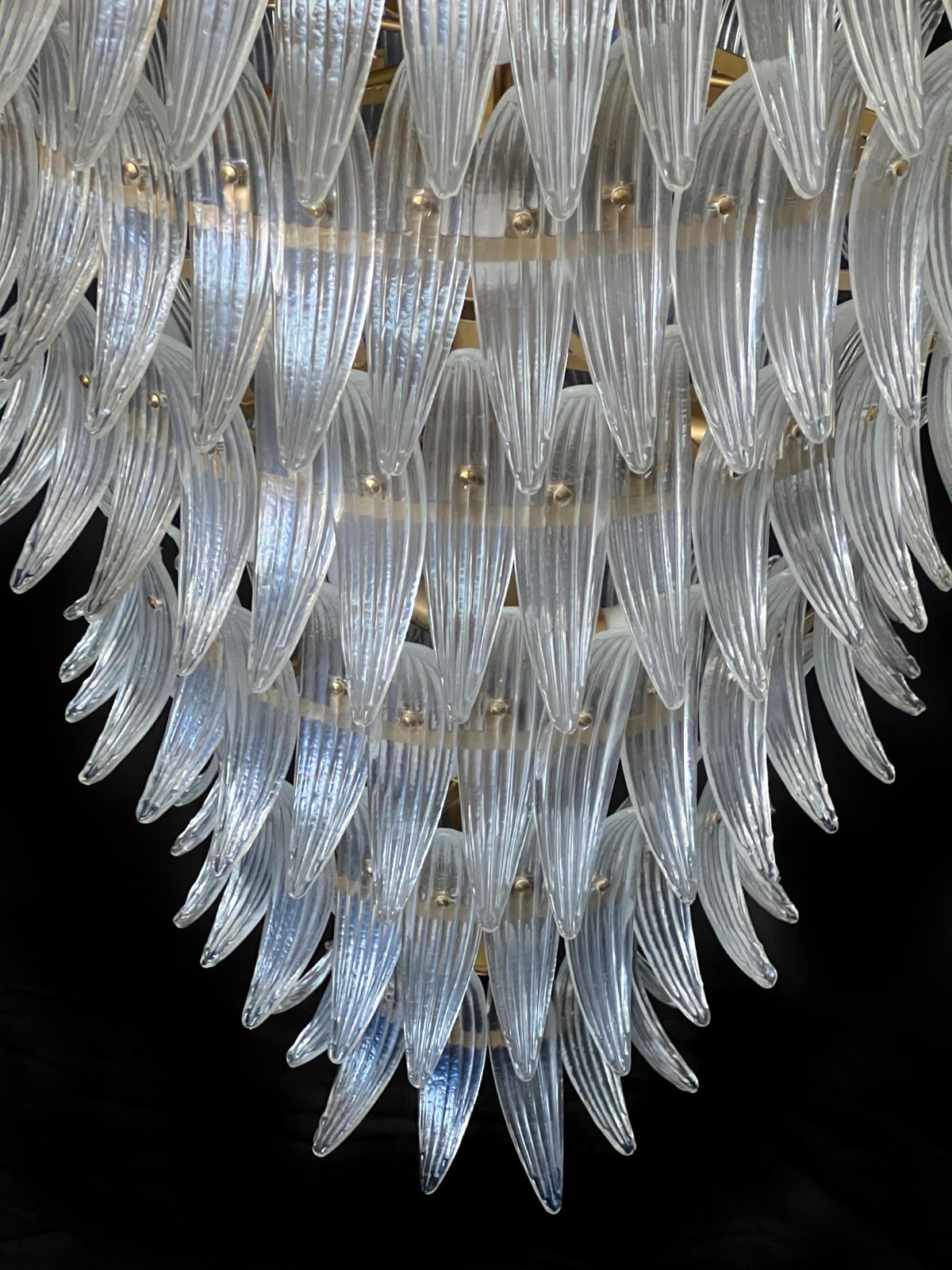 photo furniture Giant Royal Pearl Palmette Chandelier, Murano