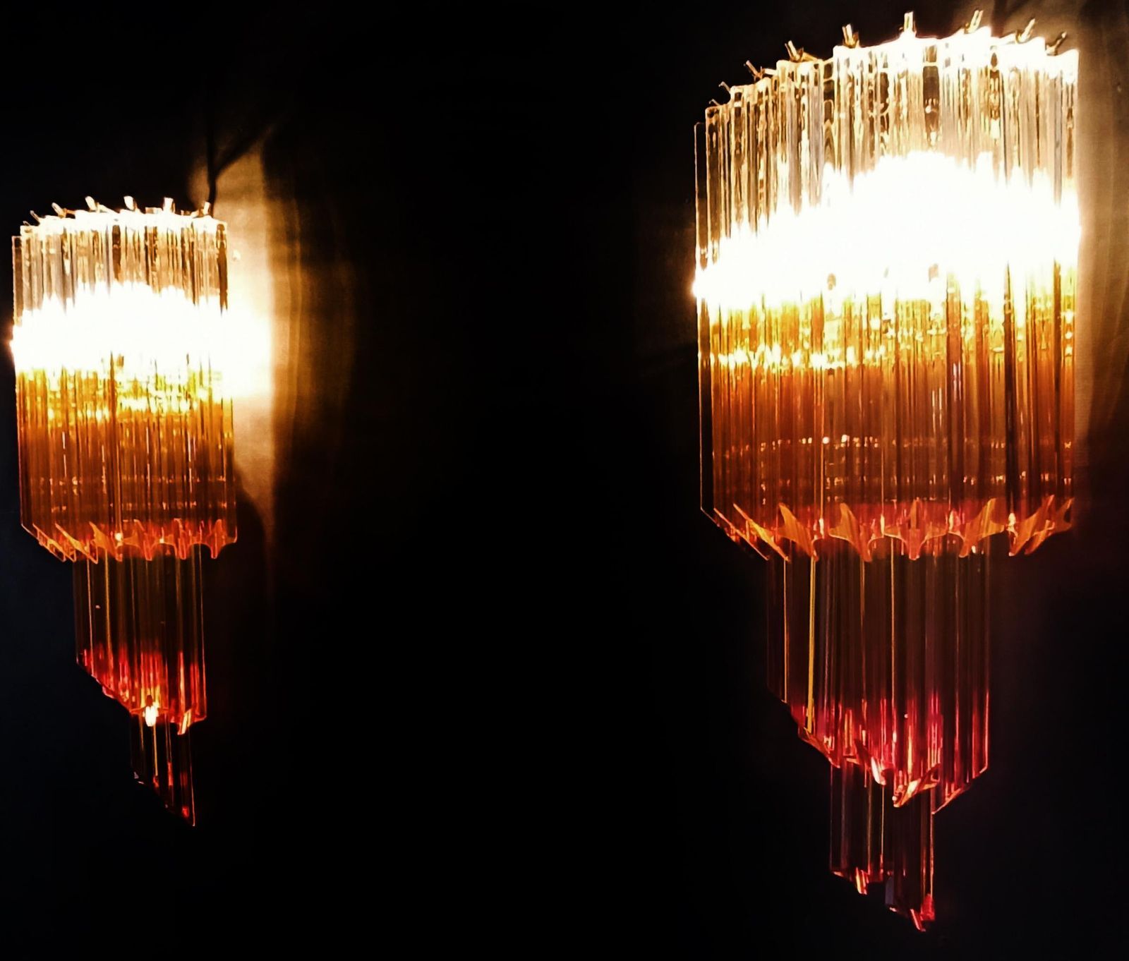 Elegant Vintage Murano Wall Sconce   32 Quadriedri Transparent And Amber Prism photo for sale