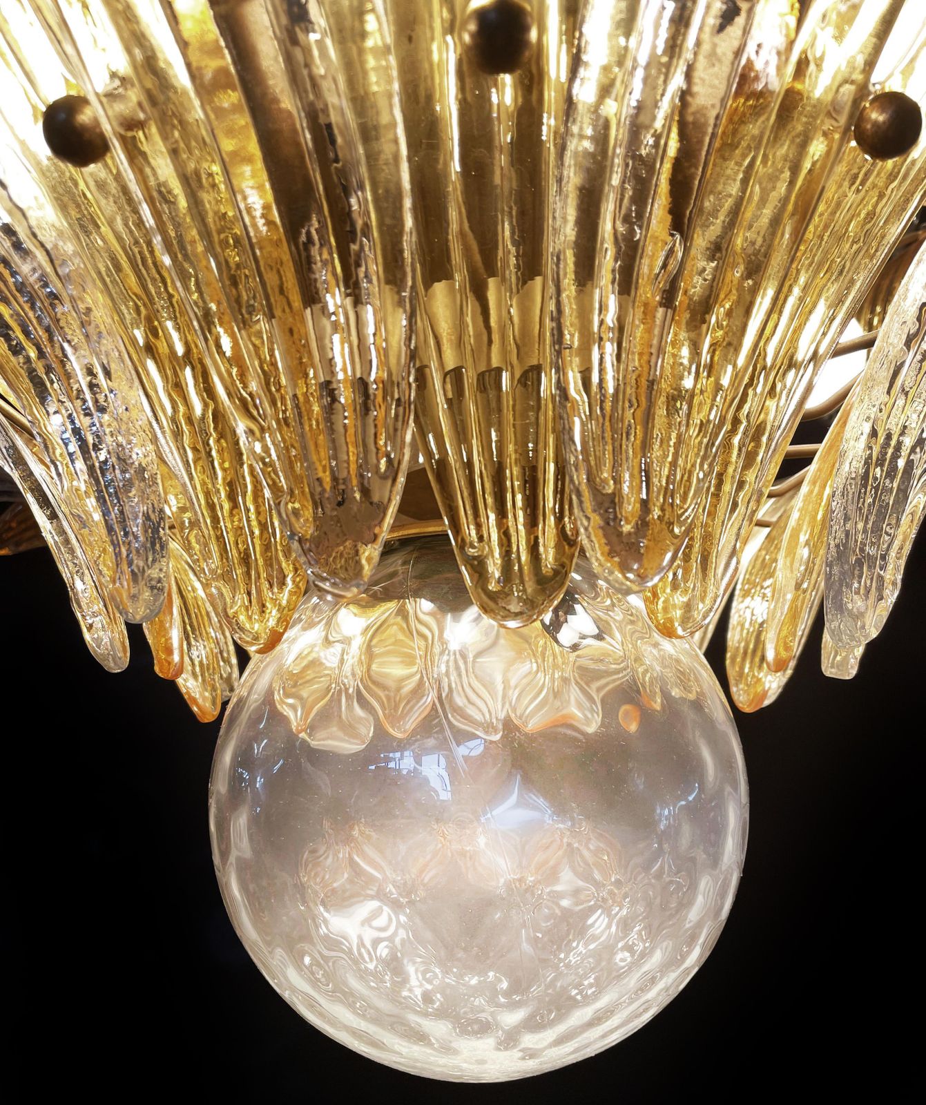 photo vintage Elegant Palmette Ceiling Light   Three Levels, 104 Clear And Amber Glasses