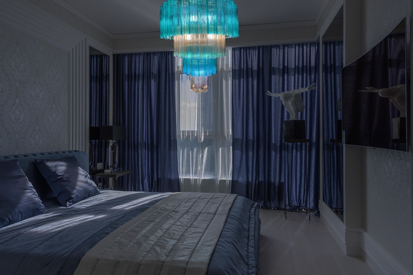 photo for sale Charming  Italian Emerald And Gold Chandelier By Valentina Planta, Murano