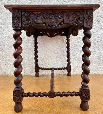 photo furniture 19e Eeuwse Franse Louis XIV Bretonse Gesneden Eiken Sofa Tafel / Bureau, Jaren 1890