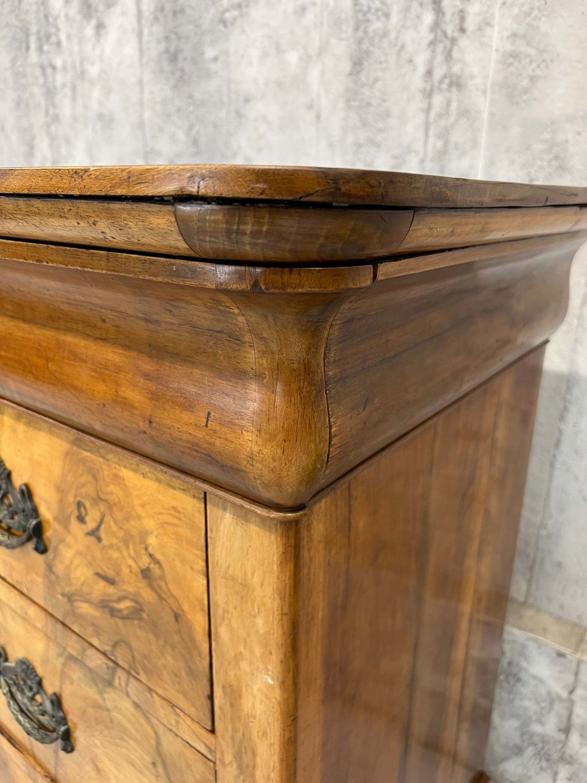Napoleon III Chest Of Drawers With Swan And Crown Detailed Drawer Furniture photo vinterior