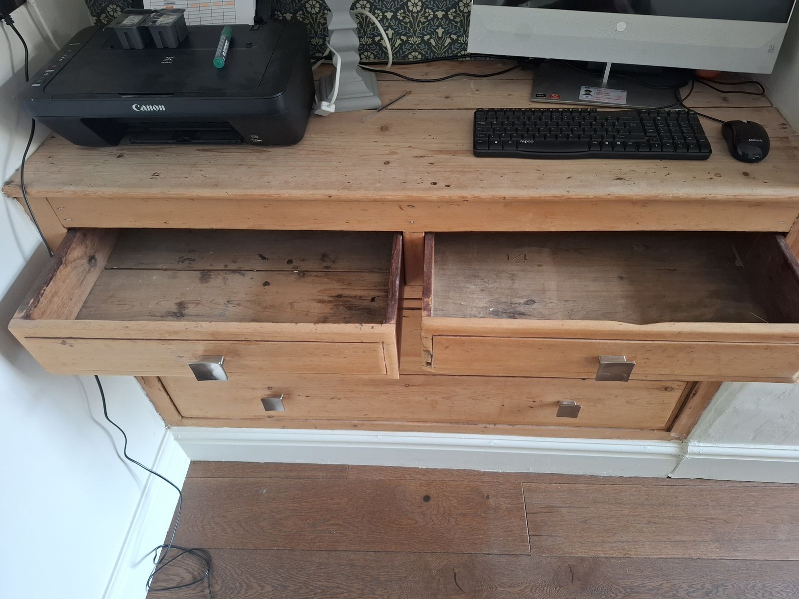Built In Set Of Drawers C1904 photo Furniture