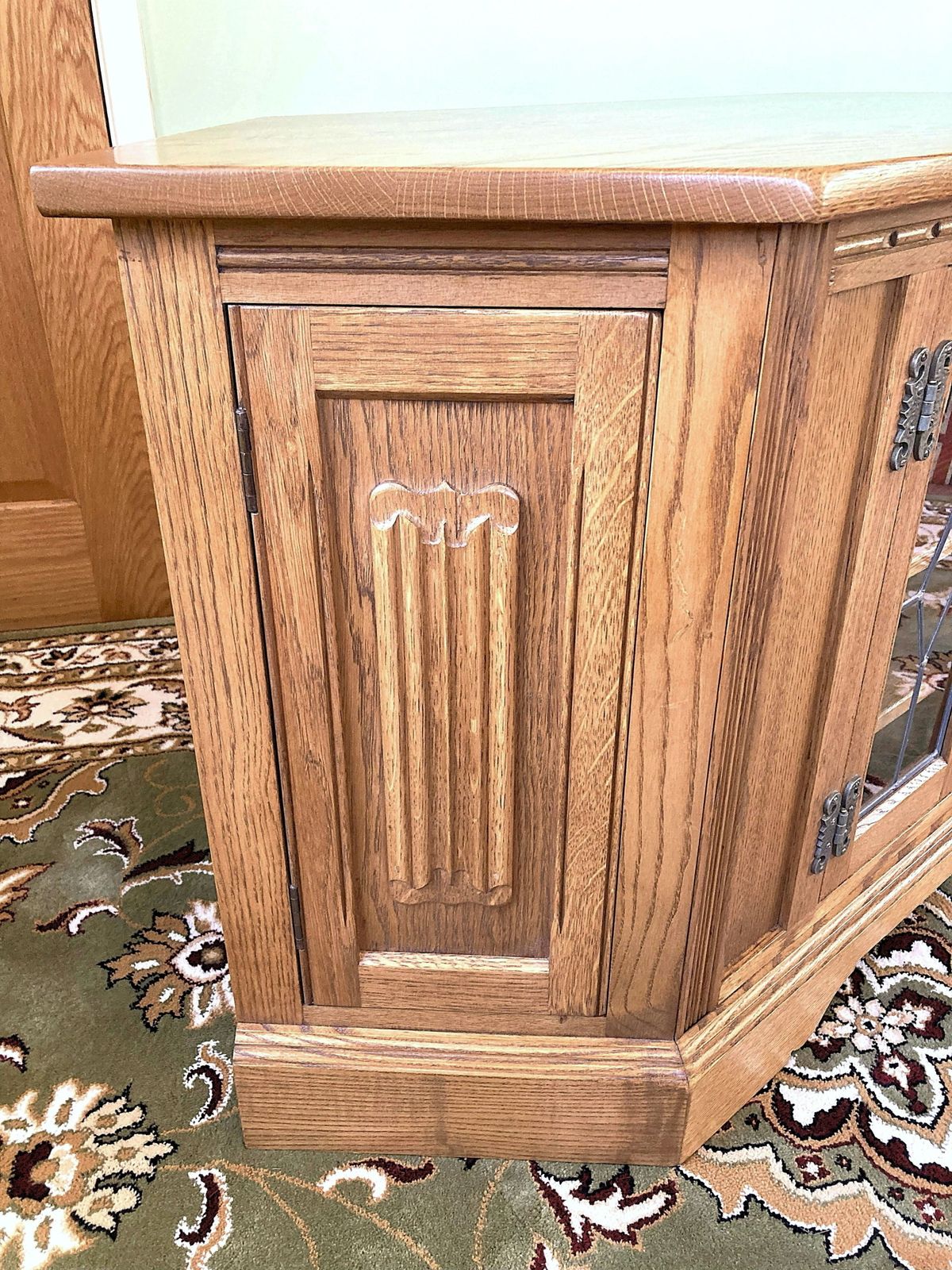 Old Charm Large Tv Cabinet / Stand In Vintage Colour – Model No.2633. photo vintage