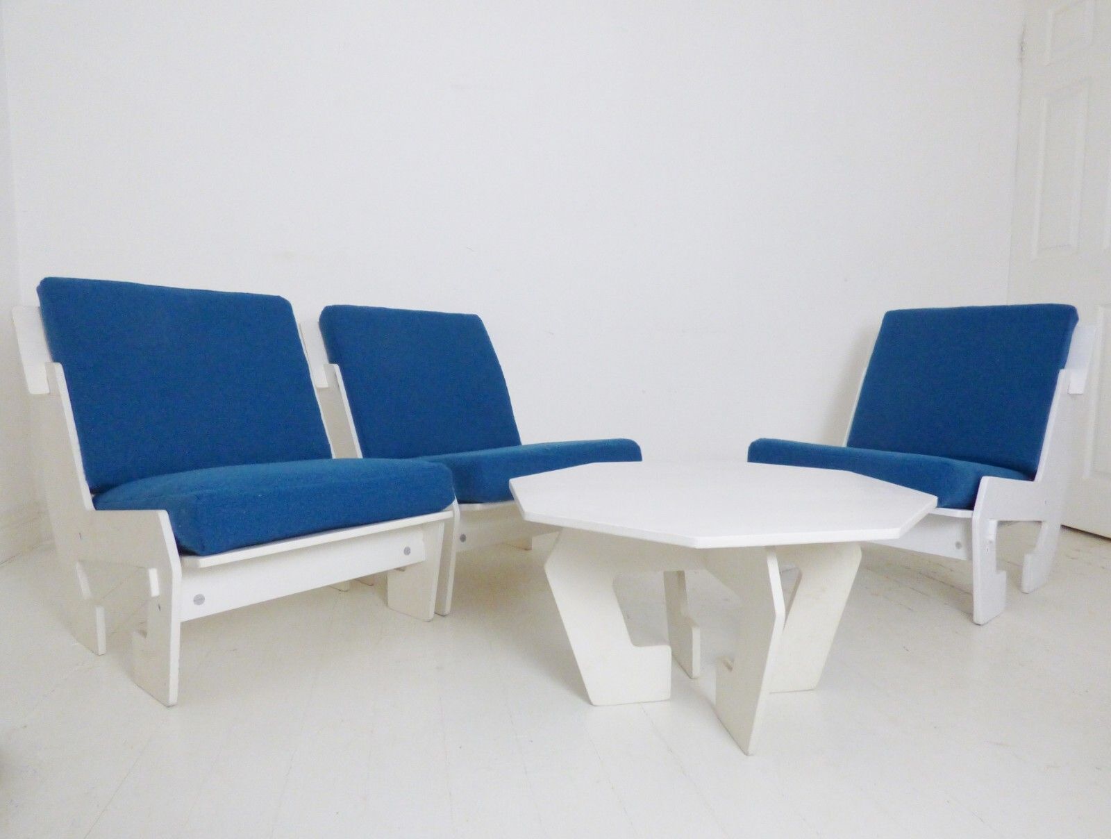 Stunning Vintage Modular Pop Art Plywood Lounge Chairs System & Table 1960's