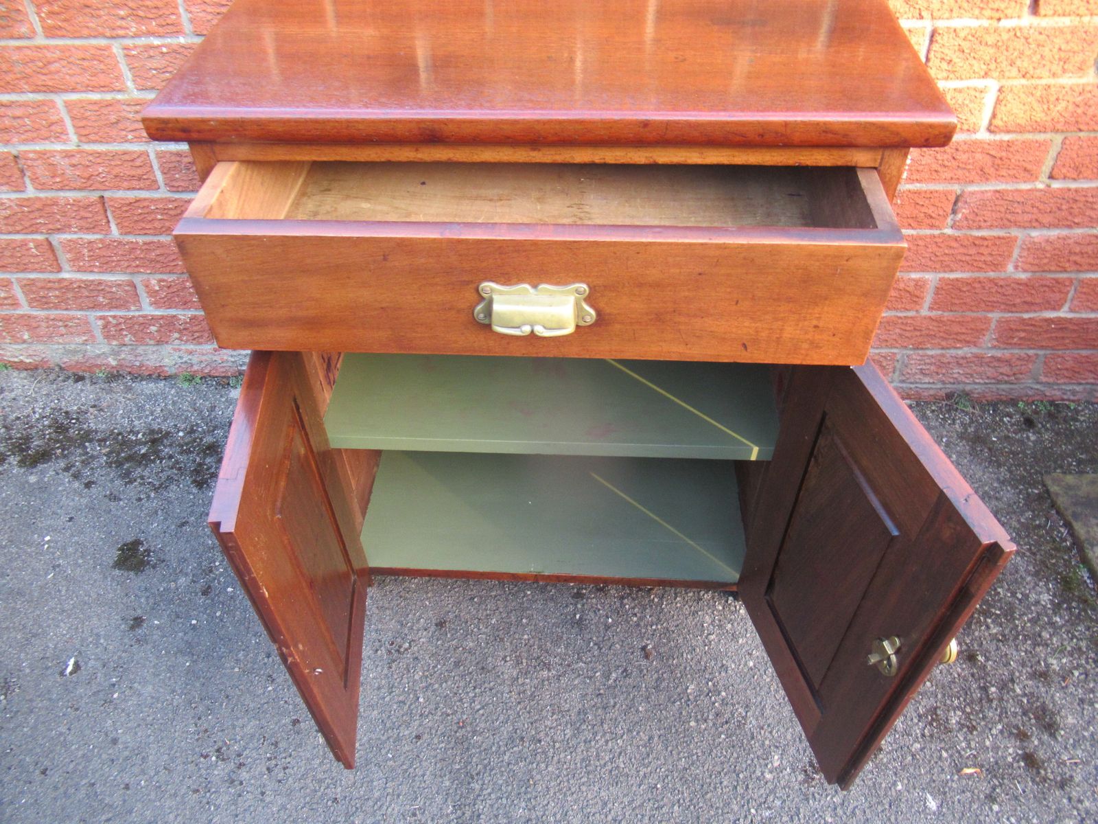 Small Mahogany  Industrial  Cupboard, photo vintage