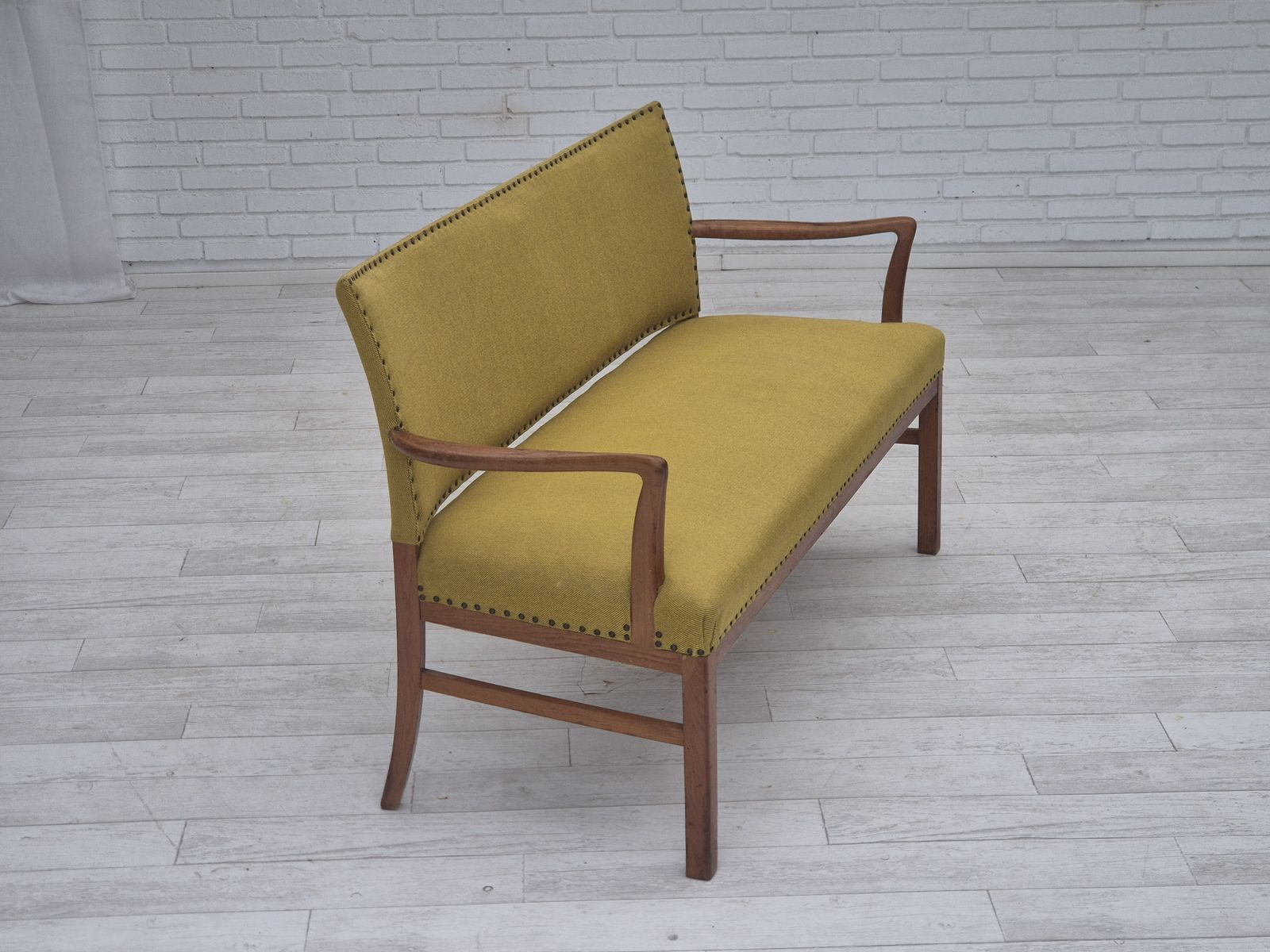 1950s, Danish 2 Seater Sofa By Ehapa Møbler, Original Condition, Wool Fabric, Oak Wood. photo vinterior