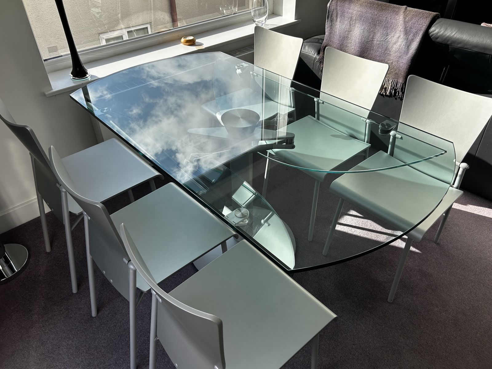 Noas Glass Dining Table And 6 Noas Glisette Dining Chairs photo 500.0