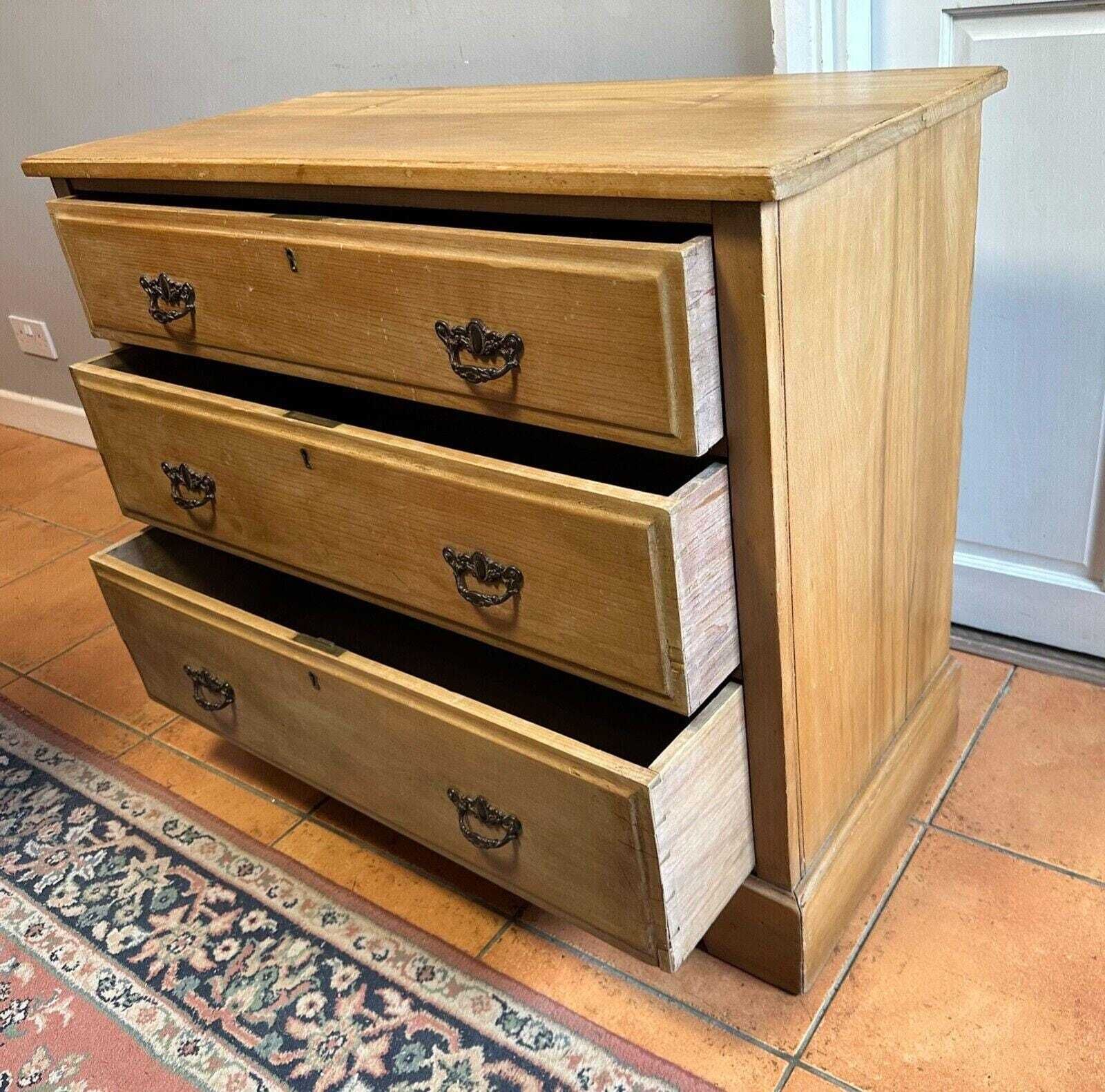 Edwardian Mahogany Three Drawer Dressing Chest Of Drawers photo vinterior