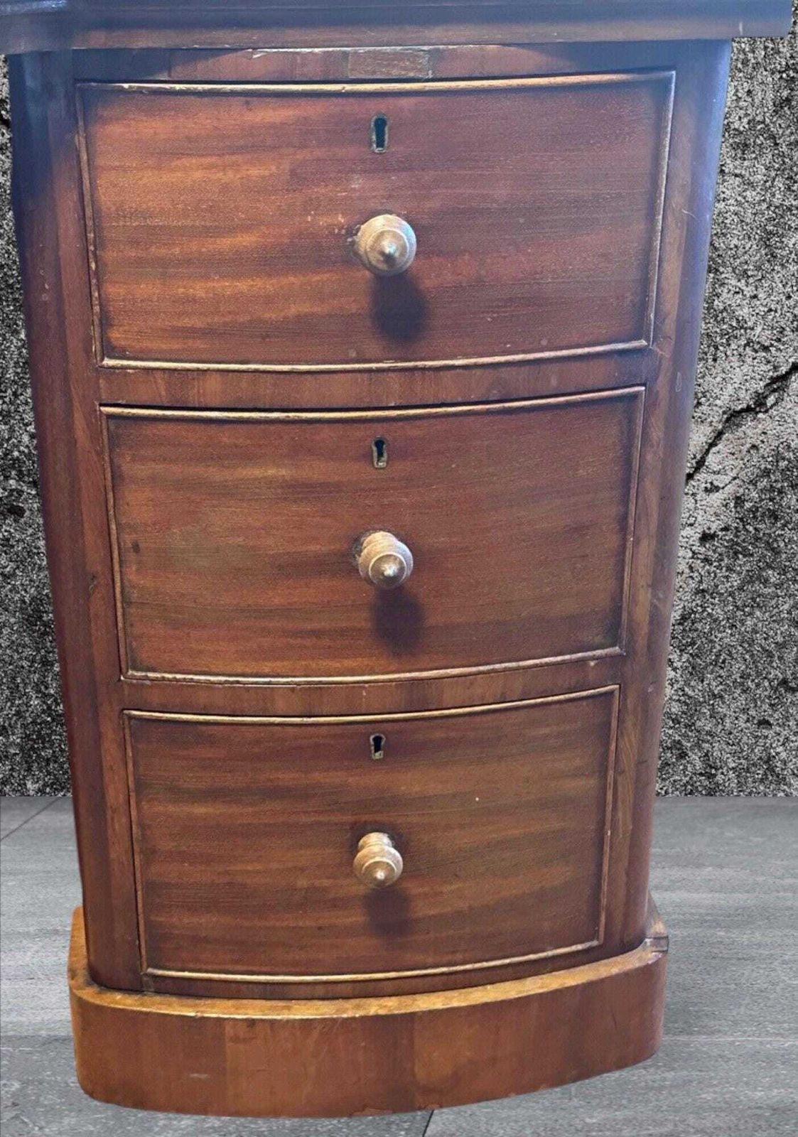 photo furniture Late Victorian One Piece Mahogany Bow Breakfront Six Drawer Kneehole Desk